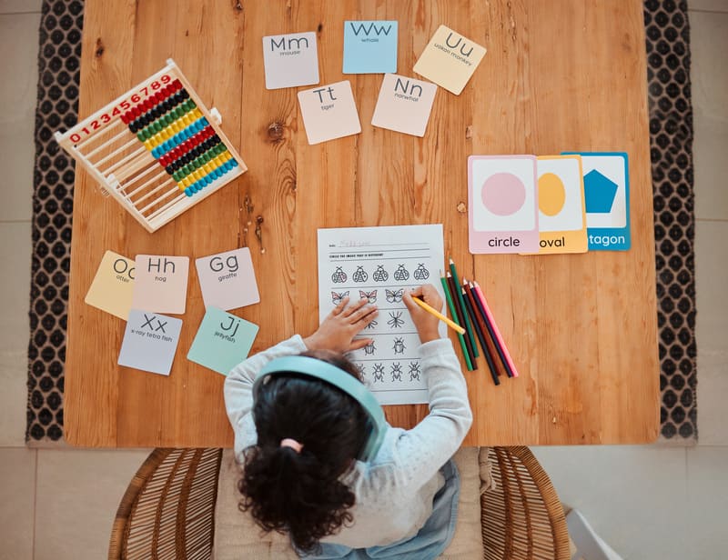 Actividades lúdicas para que tus hijos aprendan inglés en casa sin sentirlo como clase